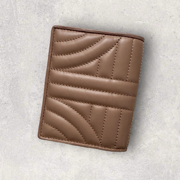 Prada wallet cipria beige NEW WITH TAGS, box quilted leather soft tan cream - Picture 5 of 6